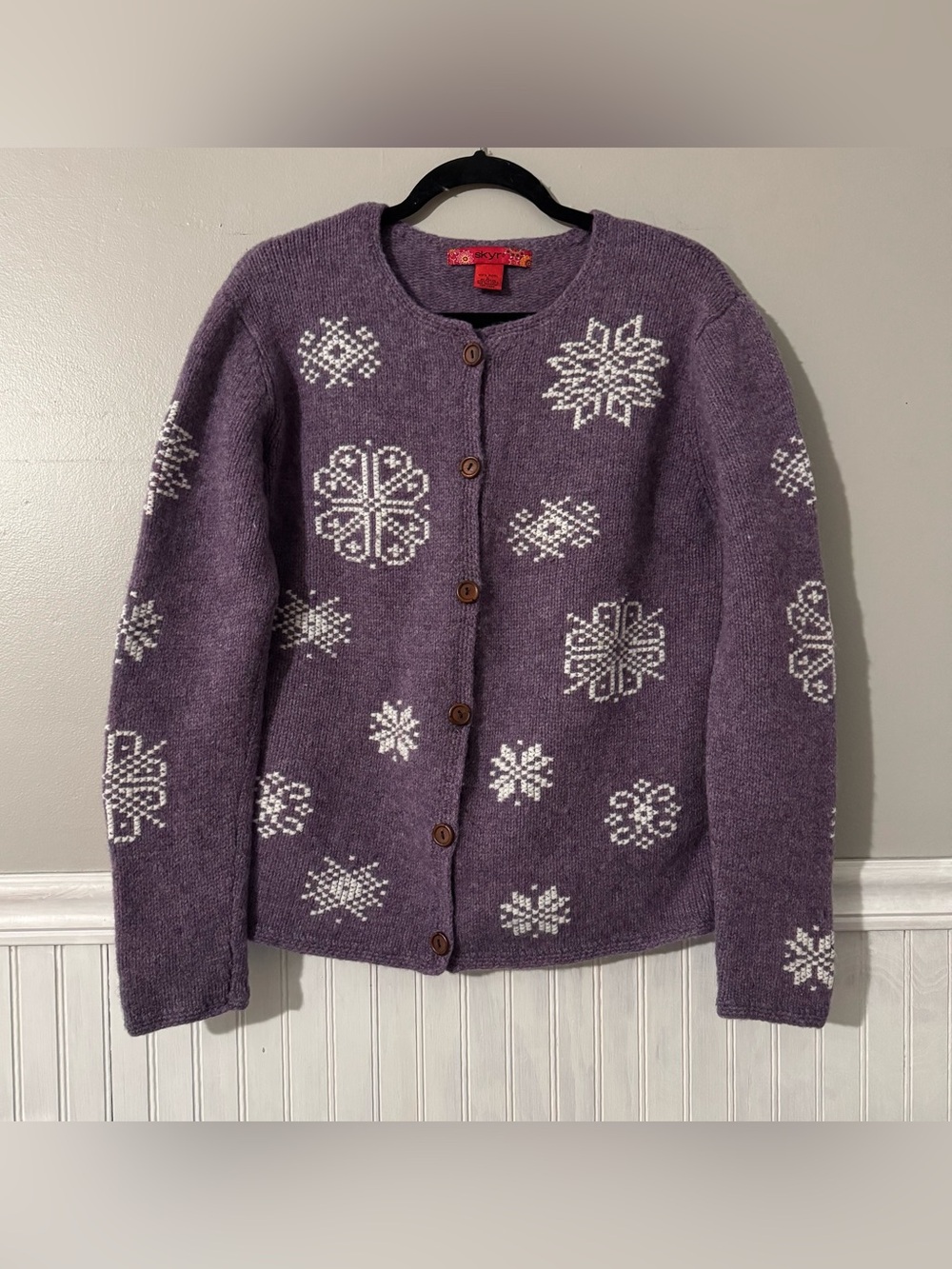Vintage Skyr 100% Wool Button Up Cardigan Sweater Purple & White Size L